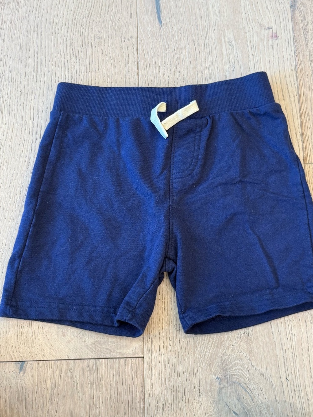 Lands' End Navy Knit Pull-On Shorts Boys Size 5 Uniform Elastic Waist